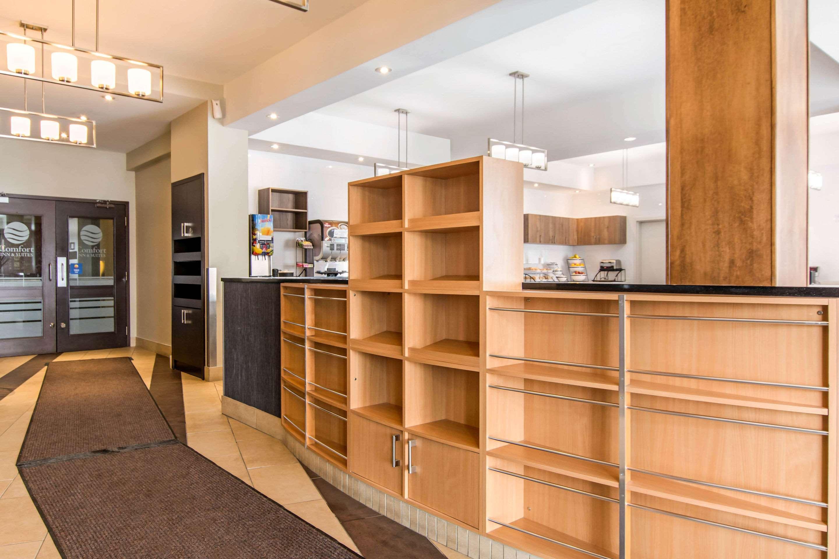 Comfort Inn & Suites Saint-Jérôme Kültér fotó