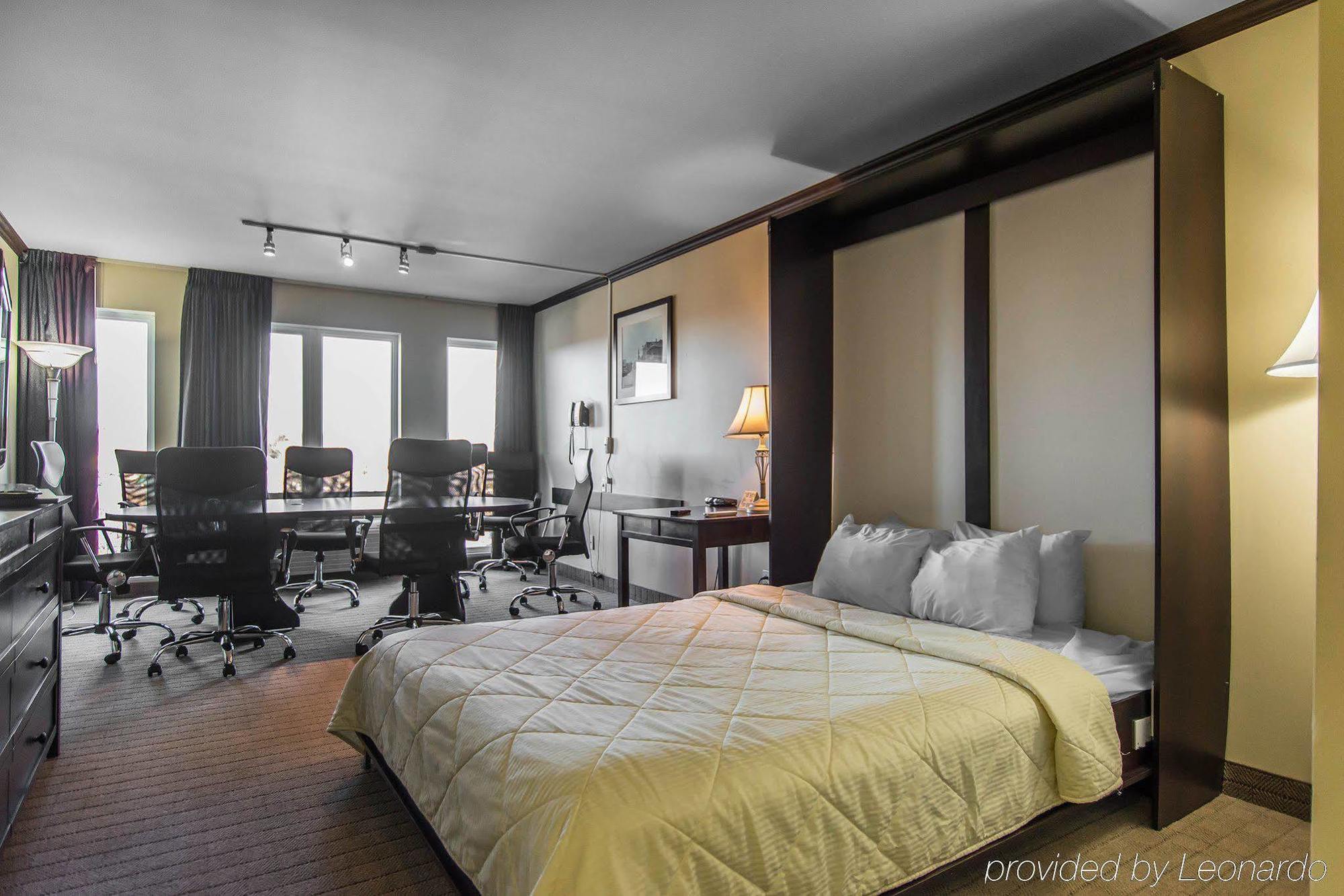 Comfort Inn & Suites Saint-Jérôme Kültér fotó