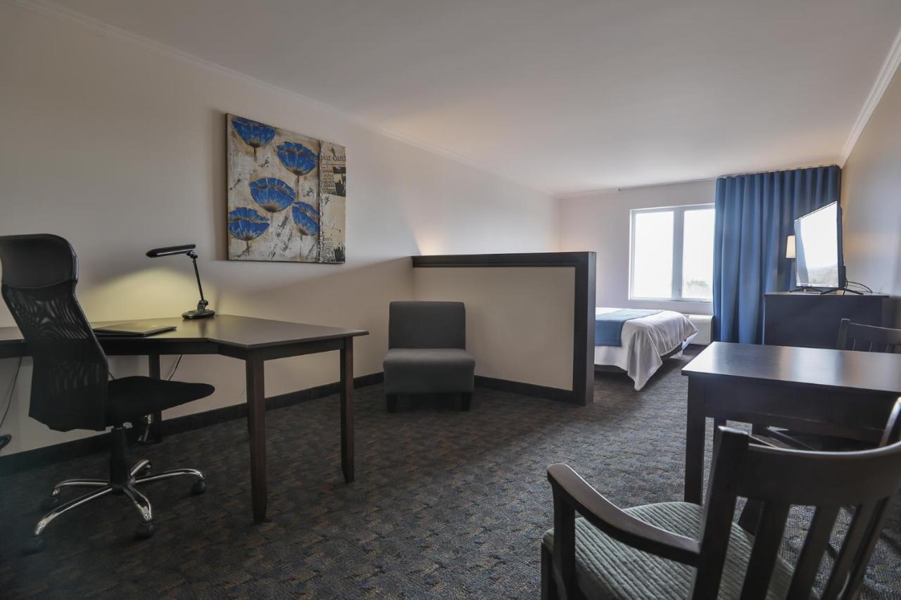 Comfort Inn & Suites Saint-Jérôme Kültér fotó